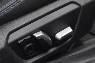 BMW 1 Serie BMW 1-serie M140i xDrive High Executive Pano Camera H/K Leder Elekstoel - afbeelding nr 21