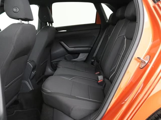 Volkswagen Polo Volkswagen Polo 1.0 TSI R-Line | Stoelverwarming | Camera |  Carplay | Climate control | Adaptive cruise | Full LED | Navigatie | Virtual Cockpit - afbeelding nr 6
