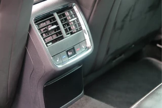 Škoda Octavia Škoda Octavia Combi 1.4 TSI iV 204PK PHEV Sportline Business ,Led-matrix koplampen, Carplay , Leer, Ergonimische stoelen, Stoelverwarming voor&achter,DAB+, stuurwiel verwarmd, schakelmogelijkheid aan stuurwiel, Carplay , etc. etc. - afbeelding nr 37