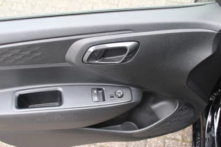 Hyundai i10 Hyundai i10 1.2 Premium Navi/Carplay/Cam/Pdc/wint/All weather 15