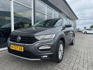 Volkswagen T-Roc Volkswagen T-Roc 1.0 TSI Style | Adaptive Cruise Control | Climate Control | Navi | PDC | Trekhaak | Apple Carplay/Android Auto | - afbeelding nr 3