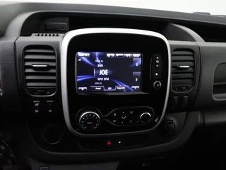Renault Trafic | Led | Multimedia | Trekhaak | Camera | 3-Persoons - afbeelding nr 17