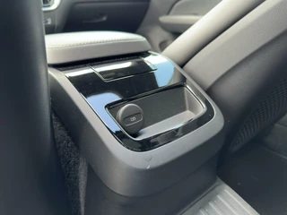 Volvo V60 Volvo V60 2.0 T6 PHEV AWD Plus Dark|PANO|TREK|H&K|PILOT|CARPLAY - afbeelding nr 24