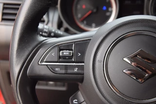 Suzuki Swift Suzuki Swift 1.0 Select | Dealer onderhouden | Apple carplay/android | Stoelverwarming | - afbeelding nr 18
