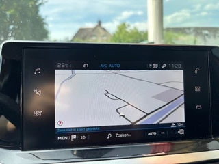 Peugeot 208 Peugeot 208 1.2 PT 100 Allure, Carplay, Dab, Navi, Clima, Cruise, Led - afbeelding nr 25