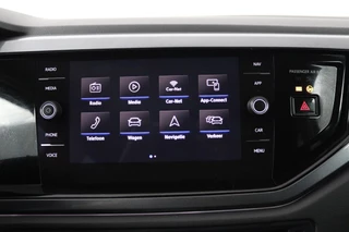 Volkswagen Polo Volkswagen Polo 1.0 TSI Highline (PARKEERSENSOREN, CRUISE ADAPTIEF, NAVIGATIE, CARPLAY, AUTOMAAT, DIGITAAL DASHBOARD, NL-AUTO) - afbeelding nr 17