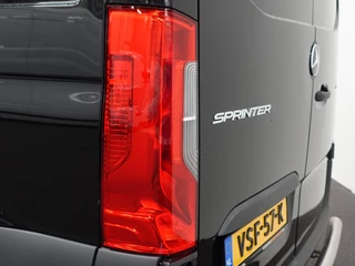 Mercedes-Benz Sprinter Mercedes-Benz Sprinter L2H2 Automaat Airco Cruise Navi Camera Parkeersensoren Sidebars Carplay - afbeelding nr 10