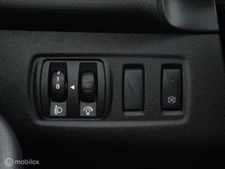 Renault Clio RENAULT CLIO 0.9 TCE LIMITED/AIRCO/LED/TREKHAAK/CRUISE/PDC - afbeelding nr 39