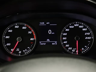 SEAT Ibiza SEAT Ibiza 1.0 TSI Style Business Intense [TREKHAAK, APPLE CARPLAY, ANDROID, CAMERA, PDC V+A, CRUISE, CLIMATE, NIEUWSTAAT] - afbeelding nr 12