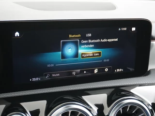 Mercedes-Benz CLA Mercedes-Benz CLA 200 AMG Shooting Brake // Panoramadak // Memory // Keyless // Carplay // Nightpakket // MultiBeam - afbeelding nr 33