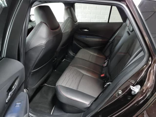 Toyota Corolla Touring Sports Toyota Corolla Touring Sports 2.0 Hybrid Executive / Pano / JBL - afbeelding nr 17