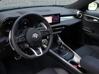 Alfa Romeo Tonale Alfa Romeo Tonale 1.3T PHEV 280 PK Veloce | Pano | Leder | LED | Winter | 20