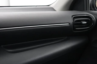 Toyota Yaris Toyota Yaris 1.5 Hybrid Dynamic | Camera | Adaptive cruise |  Carplay | Full LED | Keyless | Navigatie | Climate control | Bluetooth - afbeelding nr 15