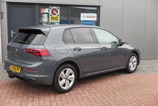 Volkswagen Golf Volkswagen Golf 1.5 TSI 96kw 130pk Style , Panorama dak , Led, Virtual cockpit ,Trekhaak uitklapbaar, PDC, Navigatie via Carplay , DAB+ , Stoelverwarming,Alcantara bekleding, etc. - afbeelding nr 12