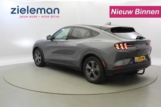 Ford Mustang Mach-E Ford Mustang Mach-E RWD 75 KWH - Carplay, Camera, Digitaal Cockpit, Leer - afbeelding nr 2