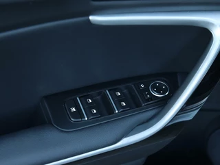 Kia Ceed Sportswagon Kia Ceed Sportswagon 1.6 GDI PHEV DynamicPlusLine | Apple carplay | Stoelverwarming | - afbeelding nr 28