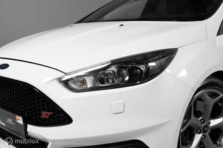 Ford Focus Ford Focus 2.0 EcoBoost ST-3|LEDER|CRUISE|STOEL&STUUR VERWARMING| - afbeelding nr 3