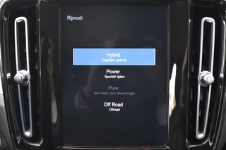 Volvo XC40 Volvo XC40 T4 211pk Recharge Inscription | Park Assist | Trekhaak | Leder | - afbeelding nr 31
