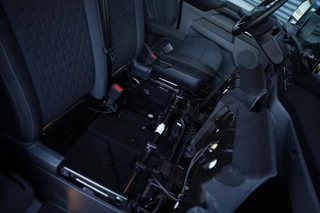 Ford Transit Custom Ford Transit Custom 300 2.0 TDCI L2H1 LIMITED | Trekhaak | 2x Schuifdeur | Camera | - afbeelding nr 32