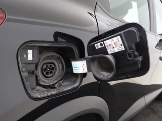 Renault Captur Renault Captur E-Tech plug-in hybrid 160PK / Navigatie / Carpley / Parkeer sensoren / Carselexy - afbeelding nr 22