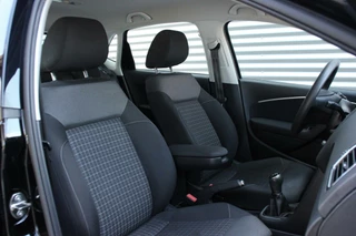 Volkswagen Polo Volkswagen Polo 1.4 TDI Sportline |CARPLAY, CRUISE, AIRCO, NL-AUTO| - afbeelding nr 15