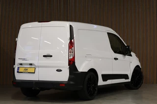 Ford Transit Connect Ford Transit Connect 1.5 EcoBlue | Lederen bekleding | PDC V+A | Airco | Trekhaak | Dealer onderhouden | Nieuwe APK | Euro 6 | MF Stuur - afbeelding nr 4