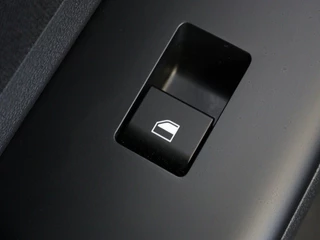 Hyundai Kona Hyundai Kona Electric Comfort 65.4 kWh | Demo | - afbeelding nr 16