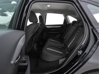 BMW 2 Serie Aut. *HEAD-UP | FULL-LED | NAVI-FULLMAP | HEATED-SPORT-SEATS  | ECC | PDC | CRUISE | 17''ALU* - afbeelding nr 8
