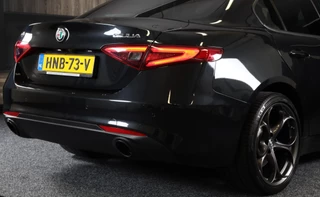 Alfa Romeo Giulia Alfa Romeo GIULIA 2.0 T GME AWD Ti 280 Pk / FACELIFT / Aut / Navi / Camera / Memory / Acc / Lane Assist / Led / 19 Inch - afbeelding nr 34