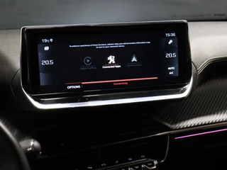 Peugeot 2008 Peugeot 2008 1.2 PureTech GT [APPLE CARPLAY, DIGITAL DASH, SFEERVERLICHTING, TREKHAAK AFNEEMBAAR, CAMERA, CLIMATE CONTROL, HALF LEDER, DODEHOEK DETECTOR, NAVIGATIE, NIEUWSTAAT] - afbeelding nr 12