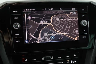 Volkswagen Passat Volkswagen Passat 1.4 TSI GTE | Standkachel | Adaptive cruise |  Stoelverwarming | Camera | Matrix LED | Carplay | Side Assist | Massage | PDC | Na - afbeelding nr 11