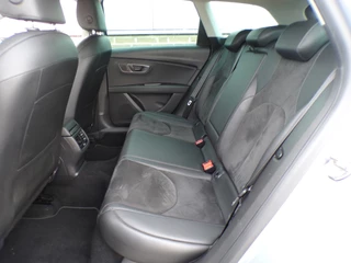 SEAT Leon SEAT Leon ST 1.0 EcoTSI Style Connect, Trekhaak / LED / Camera + Sensoren / Carplay + Android Auto / Climate control - afbeelding nr 6