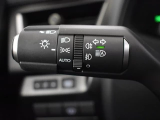 Lexus UX - afbeelding nr 38