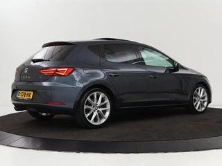 SEAT Leon SEAT Leon 2.0 TSI FR Business Intense | Panoramadak | Apple CarPlay | Leder |Navigatie | Stoelverwarming | Cruise Control | LMV 18 - afbeelding nr 31
