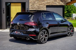 Volkswagen Golf Volkswagen Golf 7.5 GTI 2.0 TSI GTI Performance 245PK Pano/DYNa/Trkhk/Cam - afbeelding nr 4