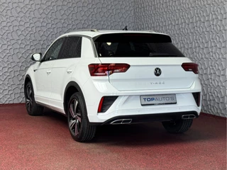 Volkswagen T-Roc Volkswagen T-Roc 1.5 TSI 150PK R-LINE EVO IQ LIGHT ALCANTARA ELEK.KLEP CARPLAY STOEL/STUUR VERW. 18