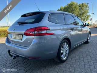 Peugeot 308 Peugeot 308 SW 1.2 PureTech Blue Lease Executive - afbeelding nr 4