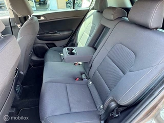 Kia Sportage Kia Sportage 1.6 GDI DynamicLine  , Navigatie , Achteruit rij Camera / Climate - & Cruise Controle / dealer onderhouden - afbeelding nr 19