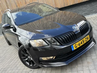 Škoda Octavia Skoda Octavia Combi 1.5 TSI Greentech Sport Business Automaat | Cruise control | Climate control | Trekhaak | Parkeersensoren achter | Zwart optiek - afbeelding nr 47
