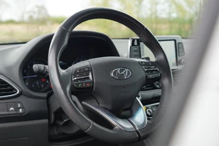 Hyundai i30 Hyundai I30 1.0 T-GDI Comfort Plus - Atlas White - Nav/PDC/LMV/Carplay - afbeelding nr 3
