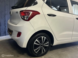 Hyundai i10 Hyundai i10 1.0i i-Drive - afbeelding nr 9