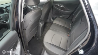 Hyundai i30 Hyundai i30 1.0 T-GDI Navigatie | Climate Control | Cruise Control - afbeelding nr 11