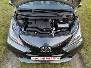 Toyota Aygo Toyota Aygo 1.0 VVT-i x-play - NAVI/AIRCO/CAMERA/LED/NAP - afbeelding nr 9