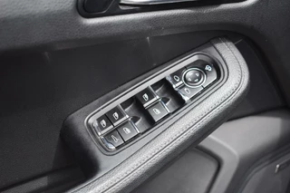 Porsche Macan Porsche Macan 2.0 | Sport Chrono | Pano | NL Auto | Luchtvering | BOSE | - afbeelding nr 27
