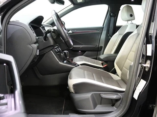 Volkswagen T-Roc Volkswagen T-Roc 1.5 TSI Sportline | Panoramadak | Leder | Achteruitrijcamera | - afbeelding nr 14