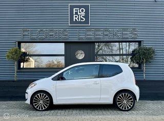 Volkswagen up! Volkswagen Up! 1.0 | Leer | Pano Dak | Cruise | Stoelverwarming - afbeelding nr 2