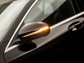 Mercedes-Benz C-Klasse 157Pk Automaat (SCHUIFDAK, NAVIGATIE, LEDER, STOELVERWARMING, SFEERVERLICHTING, ELEK SPORTSTOELEN, CRUISE, LED KOPLAMPEN, NIEUWE APK, NIEUWSTAAT) - afbeelding nr 29