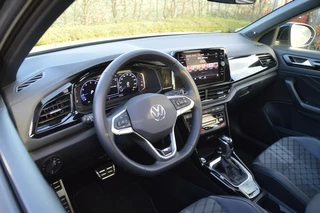 Volkswagen T-Roc Volkswagen T-Roc 1.5 TSI R-Line Edition Black Style panoramadak/trekhaak - afbeelding nr 36
