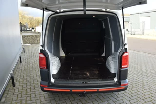 Volkswagen Transporter Volkswagen Transporter 2.0TDI 102 Pk L1H1 Airco Cruise Euro6 - afbeelding nr 17
