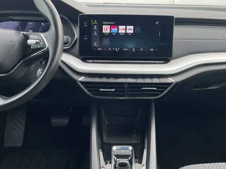 Škoda Octavia Škoda Octavia Combi 1.5 e-TSI Business Edition Plus | Trekhaak | Head-Up | Carplay | LED | Sfeerverl. | Camera | Memory - afbeelding nr 30